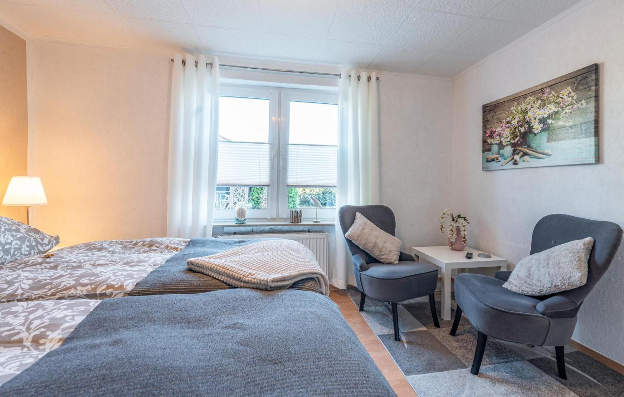 Awesome Apartment In Rostock With Kitchen Buitenkant foto